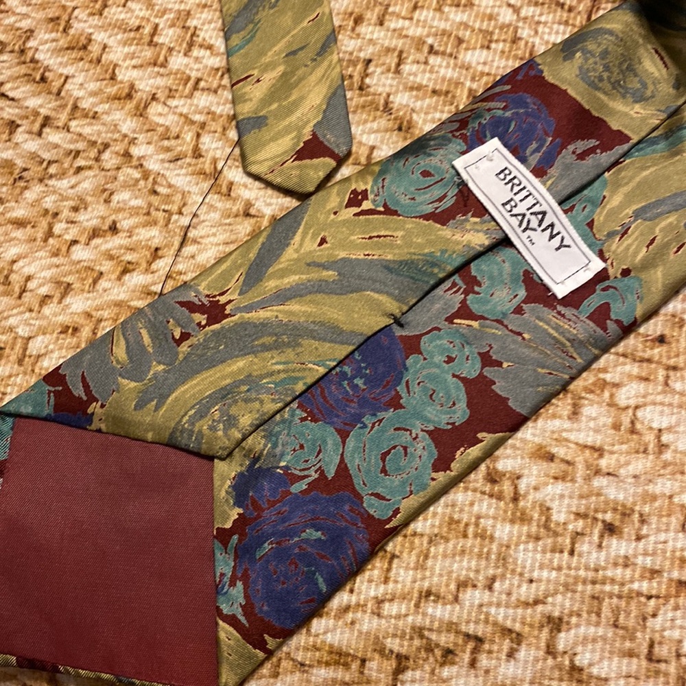 Tie